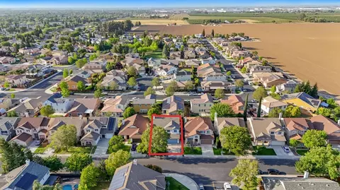 View/Area - 811 Tulare Dr, Tracy, CA 95304 photo 3 of 15