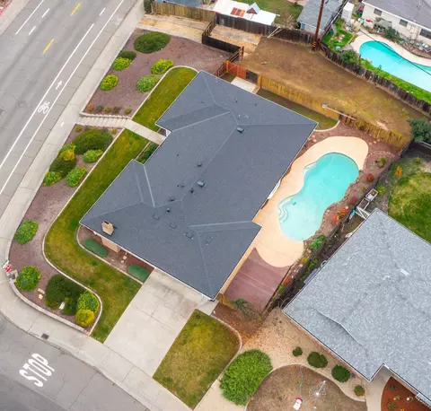 View/Area - 6420 Saint James Dr, Carmichael, CA 95608 photo 4 of 4