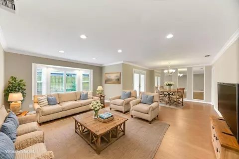 Living - 6420 Saint James Dr, Carmichael, CA 95608 photo 1 of 12