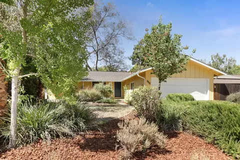 2727 Adrian Dr, Davis, CA 95618 photo 1