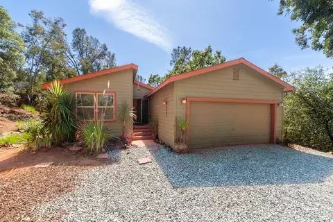 2000 Tegra Rd, Cool, CA 95614