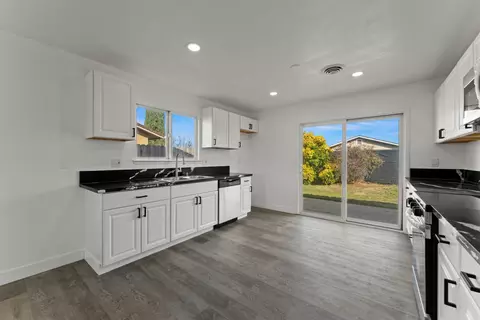 4330 Lever Ave, Olivehurst, CA 95961 photo 8