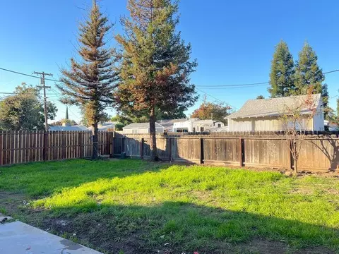 2049 Miller Ave, Modesto, CA 95354 photo 20