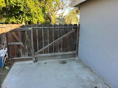 2049 Miller Ave, Modesto, CA 95354 photo 19