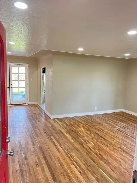 2049 Miller Ave, Modesto, CA 95354 photo 4