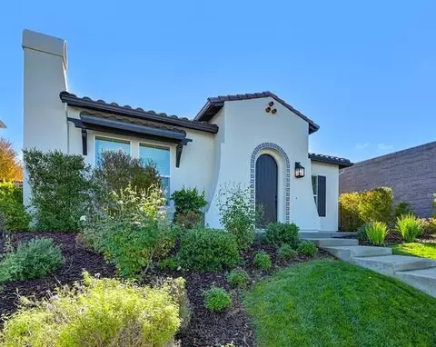2341 Bronze Star Way, Sacramento, CA 95818