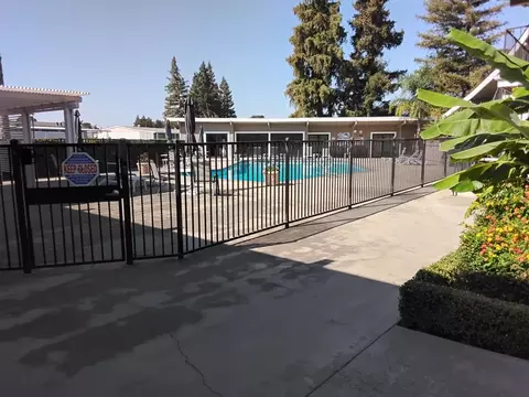 Exterior - 3905 Pali Pl #107, Modesto, CA 95355 photo 12 of 16