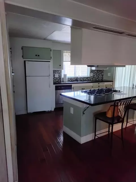 Kitchen - 3905 Pali Pl #107, Modesto, CA 95355 photo 2 of 8