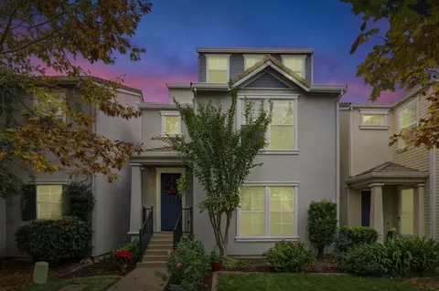 11021 International Dr, Rancho Cordova, CA 95670