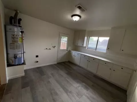 2516 Continental Dr, Modesto, CA 95355 photo 43