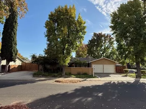 2516 Continental Dr, Modesto, CA 95355 photo 1