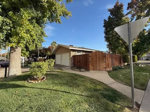 2516 Continental Dr, Modesto, CA 95355 photo 8