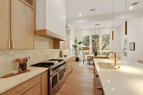 Kitchen - 4177 Laird Rd, Loomis, CA 95650 photo 4 of 7