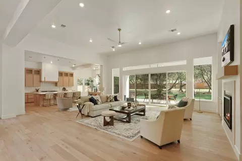 Living - 4177 Laird Rd, Loomis, CA 95650 photo 1 of 3