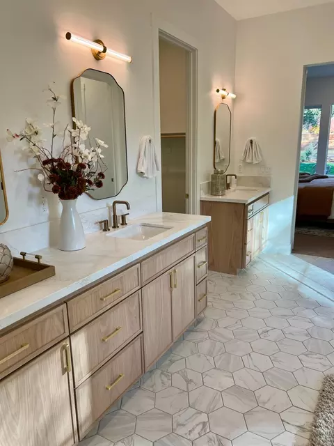 Bath - 4177 Laird Rd, Loomis, CA 95650 photo 7 of 9