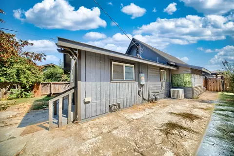Exterior - 131 5th St, Gustine, CA 95322 photo 25 of 28