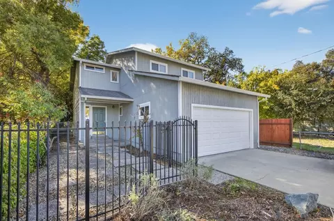 3890 7th Ave, Sacramento, CA 95817
