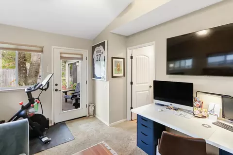 3328 Oak Stream Ct, Carmichael, CA 95608 photo 18