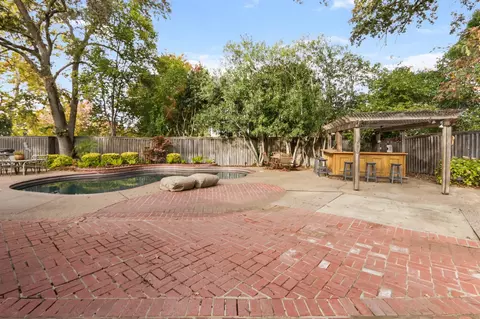 3328 Oak Stream Ct, Carmichael, CA 95608 photo 31