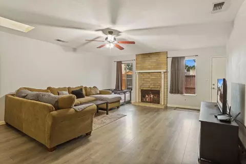 2132 Newbury Cir, Lodi, CA 95240 photo 9