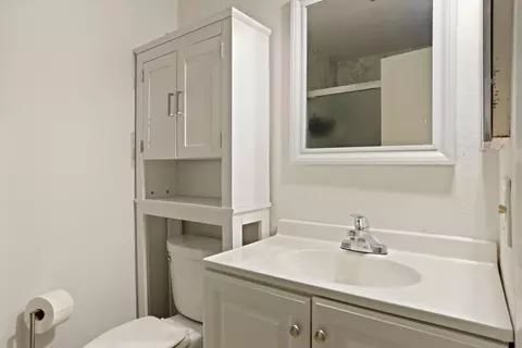 2132 Newbury Cir, Lodi, CA 95240 photo 31