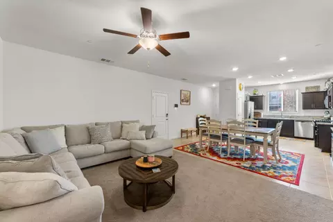 165 Sullivan Dr, Merced, CA 95348