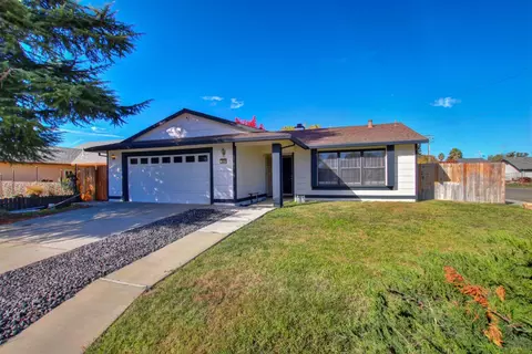 661 Tailwind Dr, Sacramento, CA 95838
