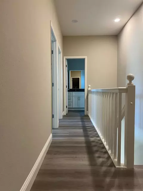 Entry Way - 715 Cambridge Ct, Tracy, CA 95377 photo 1 of 2