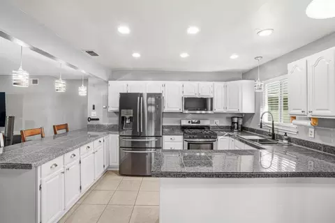 Kitchen - 5621 Sapunor Way, Carmichael, CA 95608 photo 1 of 4