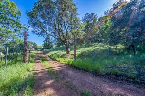 2000 State Highway 193, Cool, CA 95614 photo 9