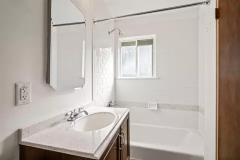 Bath - 7497 Sly Park Rd, Placerville, CA 95667 photo 1 of 3