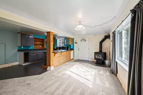 Living - 7497 Sly Park Rd, Placerville, CA 95667 photo 7 of 11