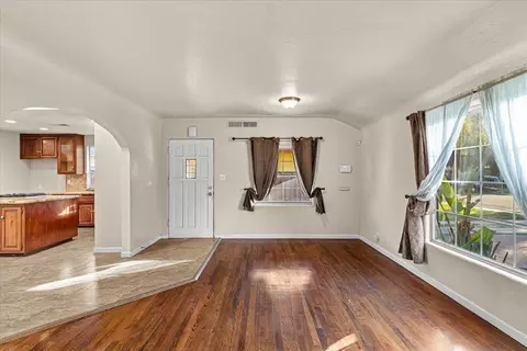 210 Rowland Ave, Modesto, CA 95354 photo 9