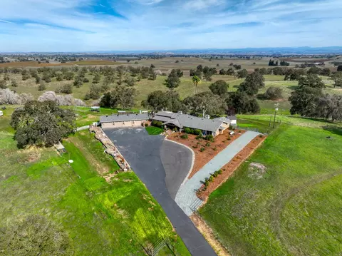 View/Area - 21285 E Acampo Rd, Clements, CA 95227 photo 2 of 7