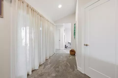 Entry Way - 21285 E Acampo Rd, Clements, CA 95227 photo 4 of 4