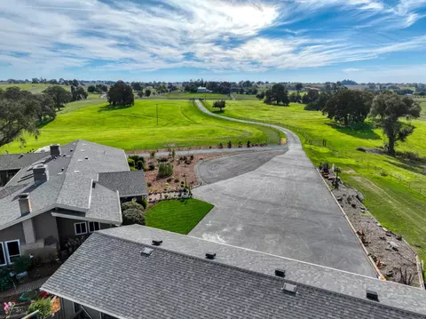 View/Area - 21285 E Acampo Rd, Clements, CA 95227 photo 4 of 7