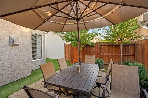 2310 Fallwater Ln, Carmichael, CA 95608 photo 37