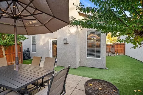 2310 Fallwater Ln, Carmichael, CA 95608 photo 34