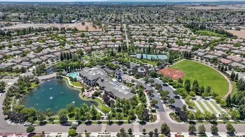 View/Area - 2494 Redbud Way, Manteca, CA 95336 photo 5 of 33