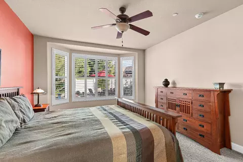 Bedroom - 2494 Redbud Way, Manteca, CA 95336 photo 2 of 3