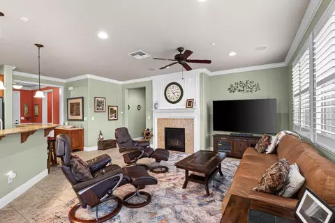 Living - 2494 Redbud Way, Manteca, CA 95336 photo 1 of 2