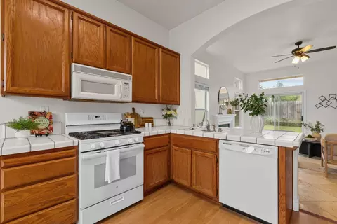 3112 Pepperridge Dr, Antelope, CA 95843 photo 15