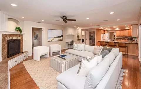 Living - 1250 Los Rios Dr, Carmichael, CA 95608 photo 5 of 6