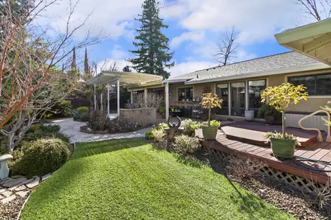Exterior - 1250 Los Rios Dr, Carmichael, CA 95608 photo 12 of 13