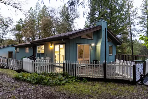 6100 Shasta Rd, Garden Valley, CA 95633