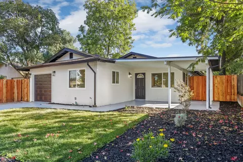 2036 Del Rio Dr, Stockton, CA 95204