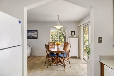 Dining - 2302 Muir Woods Pl, Davis, CA 95616 photo 4 of 6