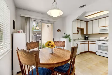 Dining - 2302 Muir Woods Pl, Davis, CA 95616 photo 3 of 6