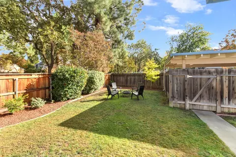 Exterior - 2302 Muir Woods Pl, Davis, CA 95616 photo 16 of 20