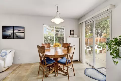 Dining - 2302 Muir Woods Pl, Davis, CA 95616 photo 5 of 6